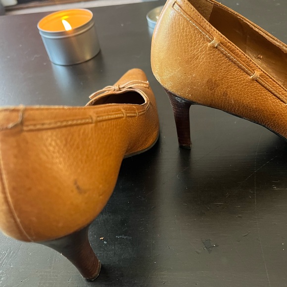 Ralph Lauren Leather Heels - Picture 5 of 6